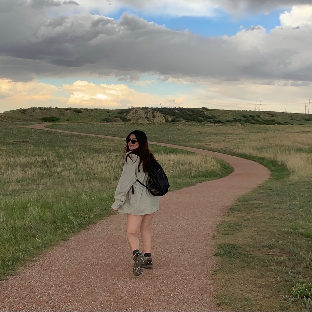 Meet your Posher, Claudia